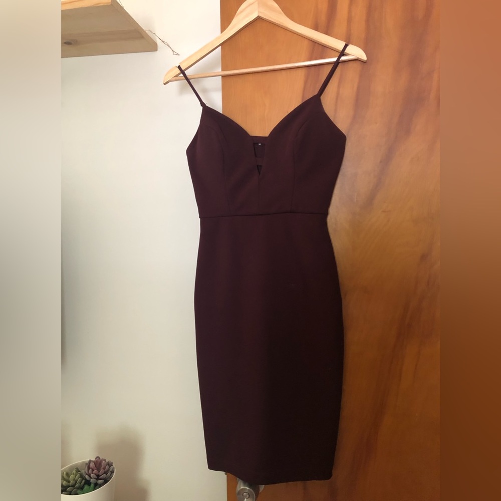 B.Darlin Maroon midi dress